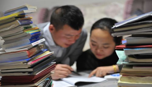 教師家庭為何盛產(chǎn)學霸？面向家長的家庭教育咨詢服務揭秘